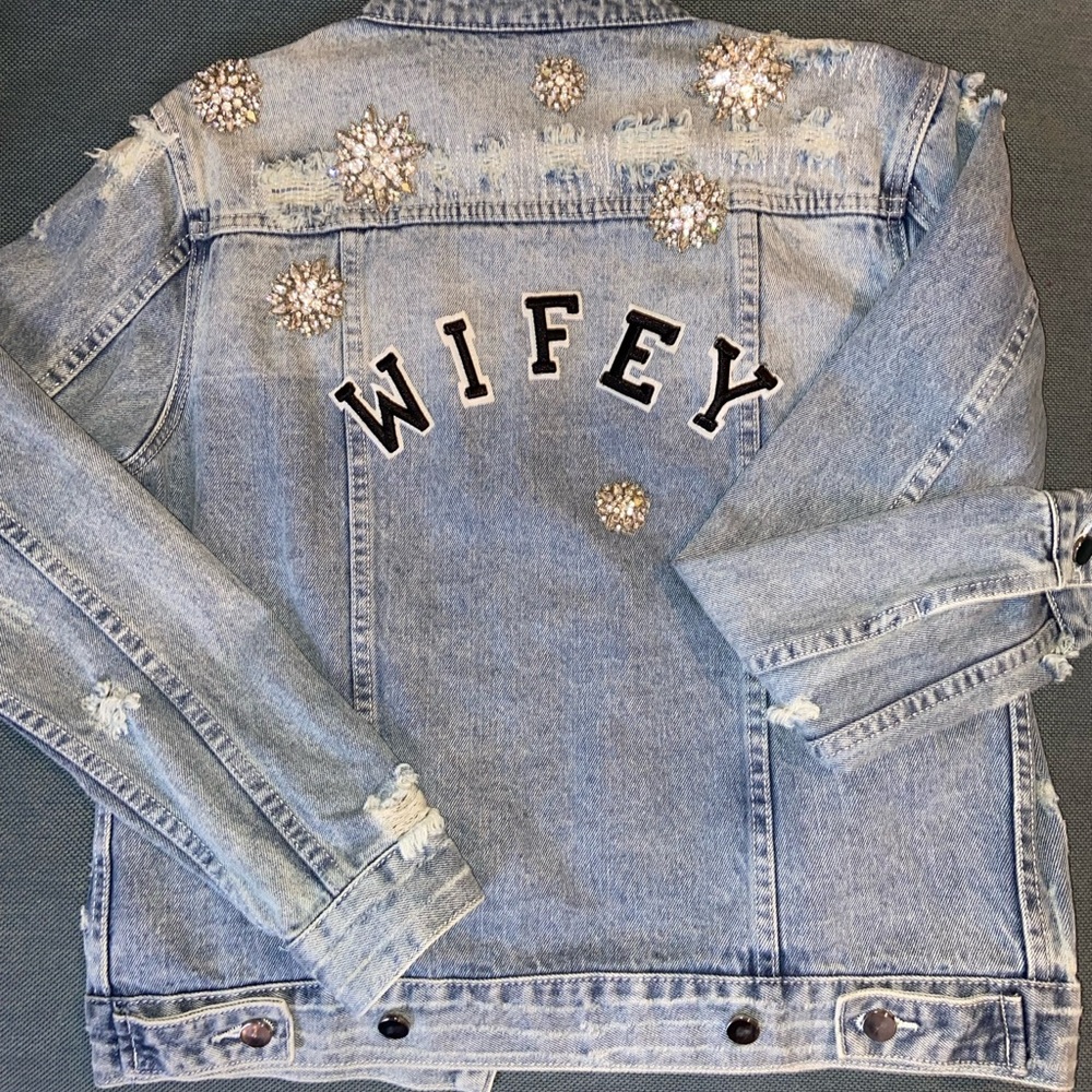 WIFEY Bridal Denim Jacket - Picture 5 of 8